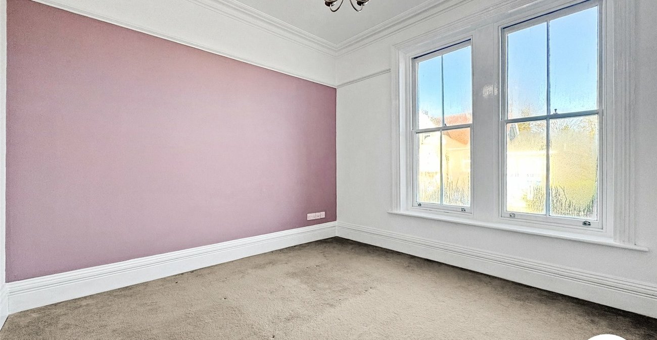 2 bedroom property for sale in Maidstone | Robinson Michael & Jackson