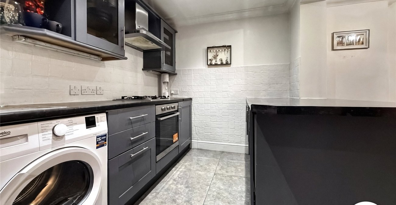 1 bedroom property for sale in Maidstone | Robinson Michael & Jackson