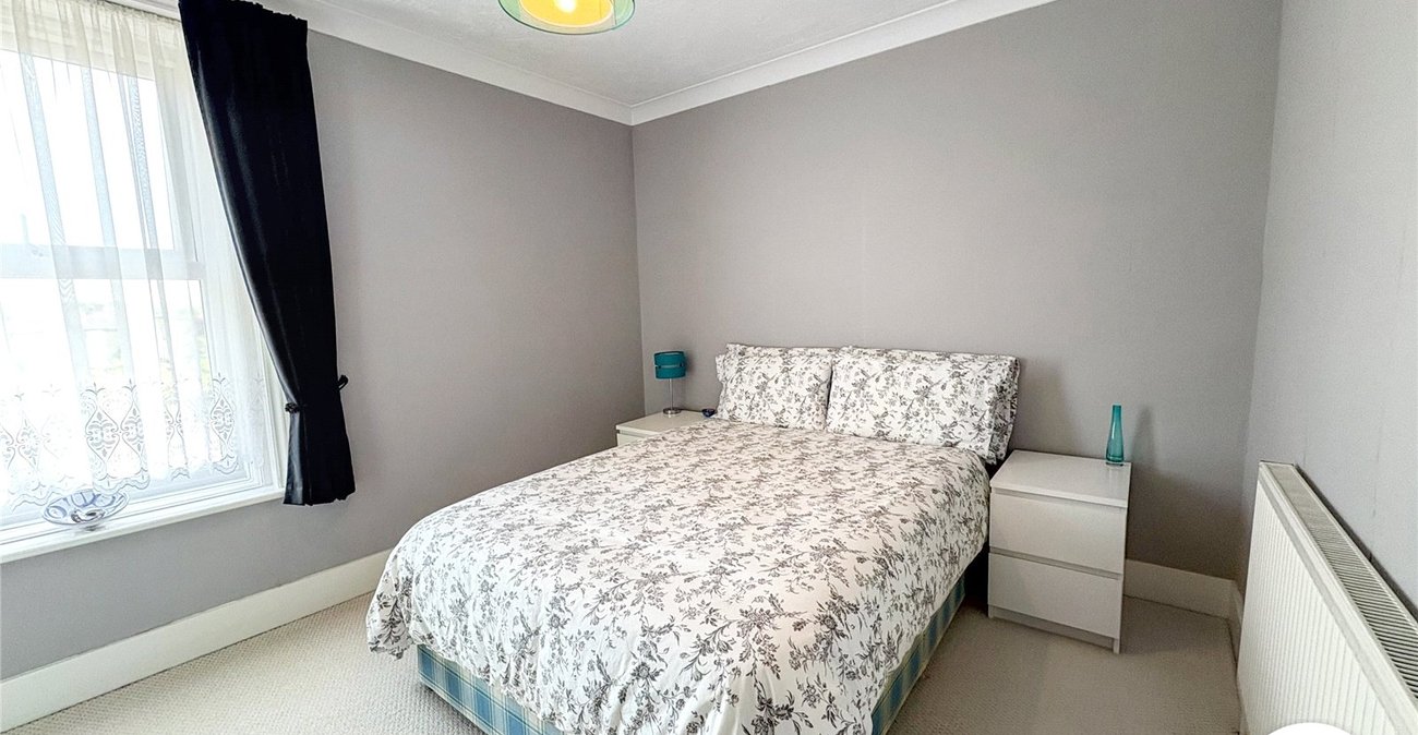 2 bedroom house for sale in Maidstone | Robinson Michael & Jackson