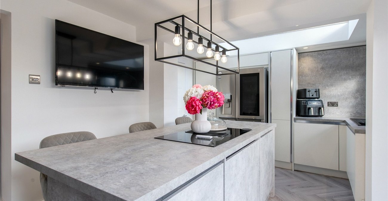 3 bedroom house to rent in Gravesend | Robinson Michael & Jackson