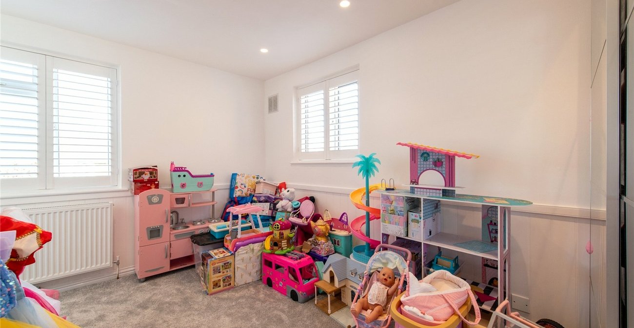 3 bedroom house to rent in Gravesend | Robinson Michael & Jackson