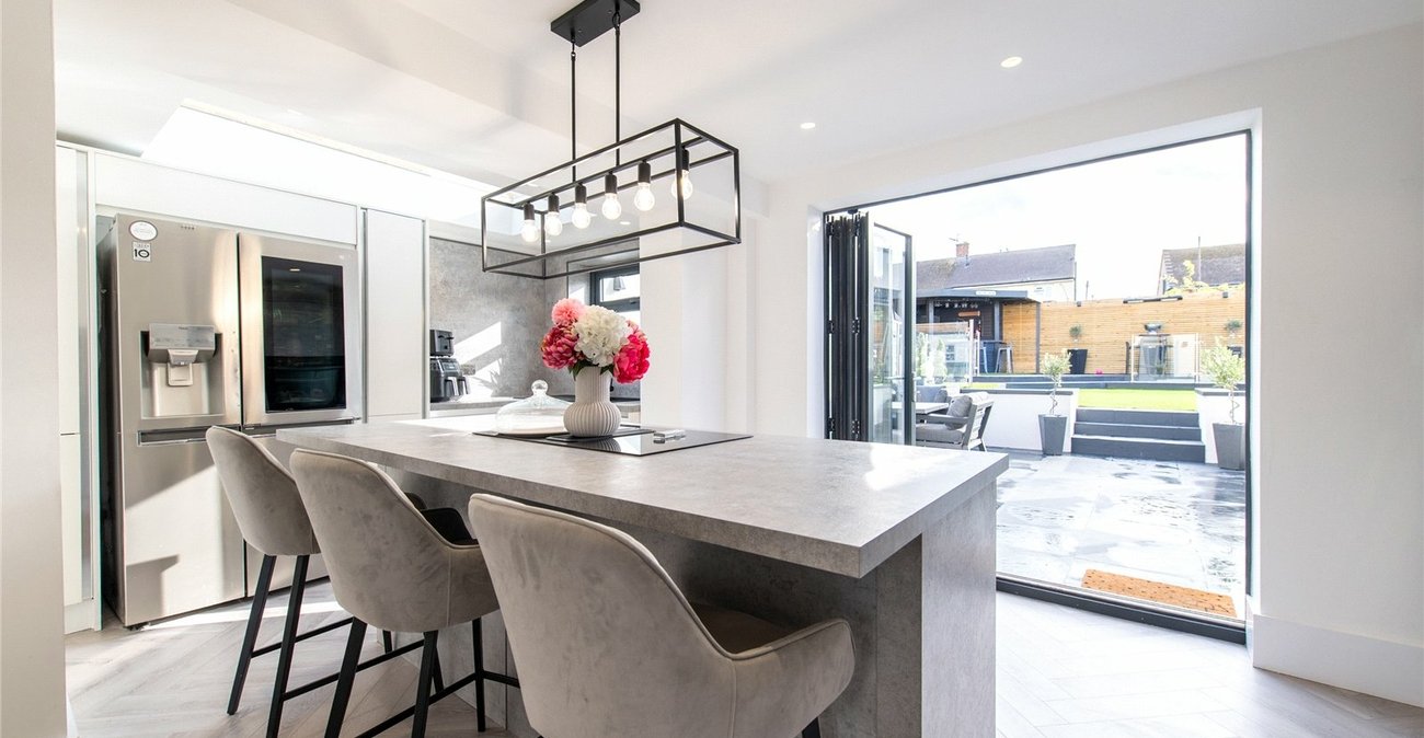 3 bedroom house to rent in Gravesend | Robinson Michael & Jackson