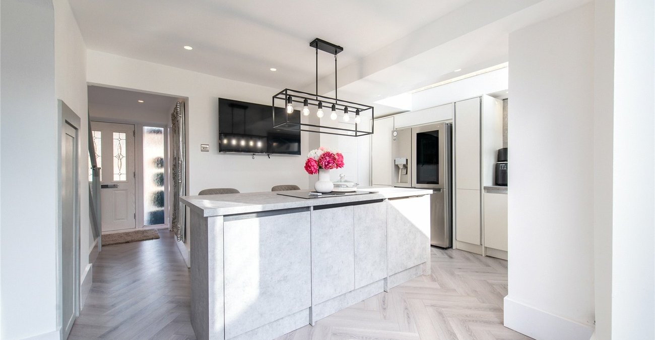 3 bedroom house to rent in Gravesend | Robinson Michael & Jackson