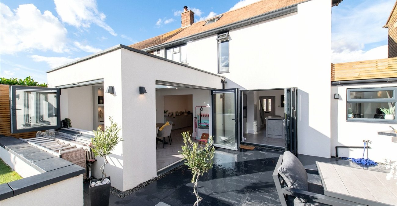 3 bedroom house to rent in Gravesend | Robinson Michael & Jackson