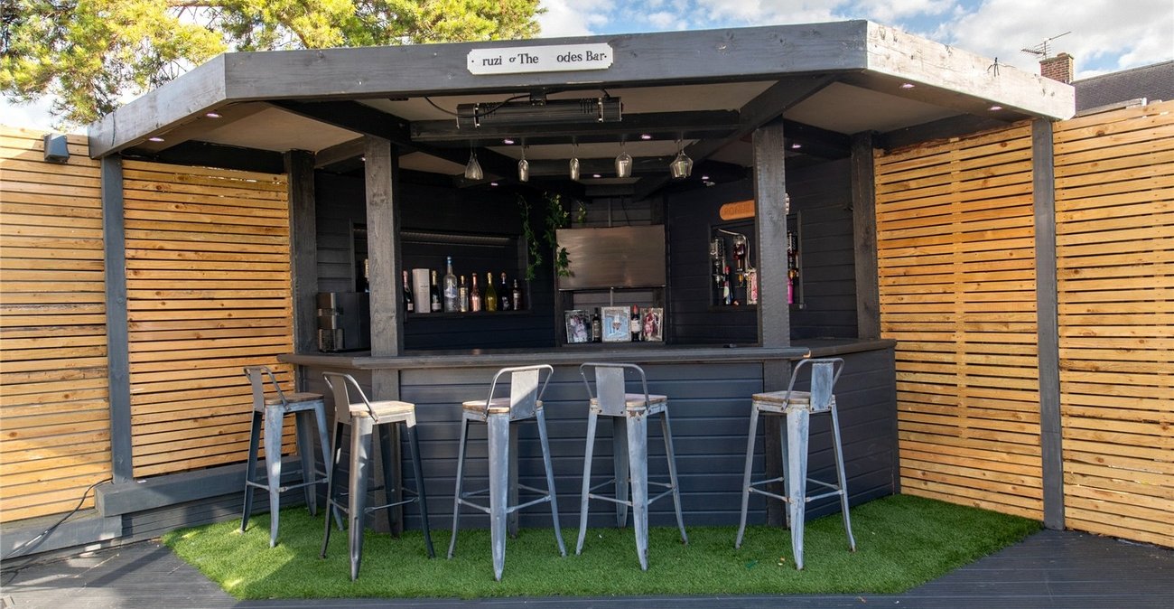 3 bedroom house to rent in Gravesend | Robinson Michael & Jackson