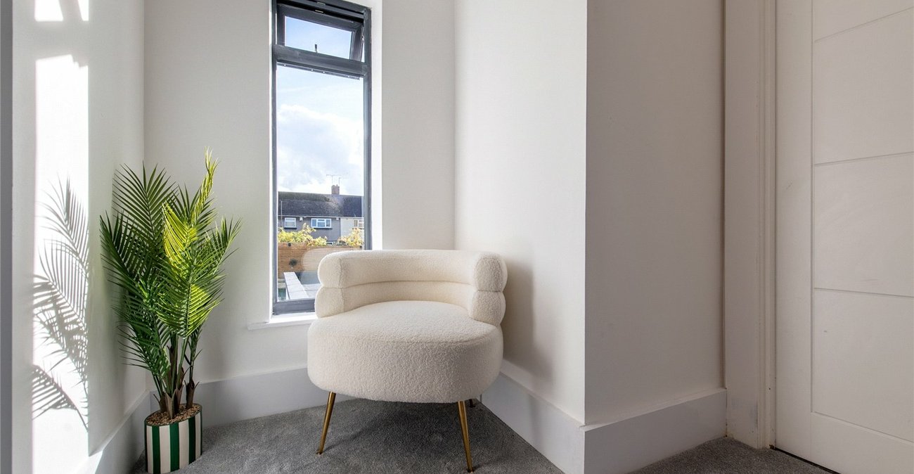 3 bedroom house to rent in Gravesend | Robinson Michael & Jackson