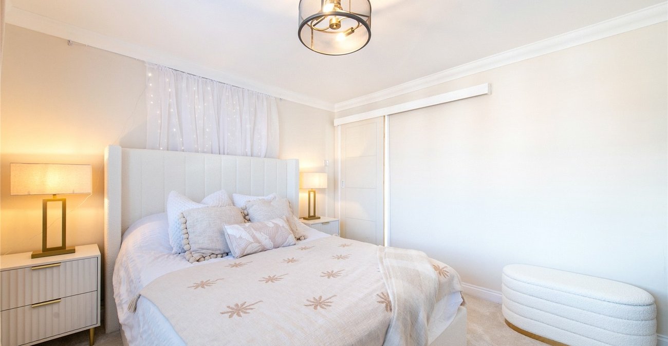 3 bedroom house to rent in Gravesend | Robinson Michael & Jackson