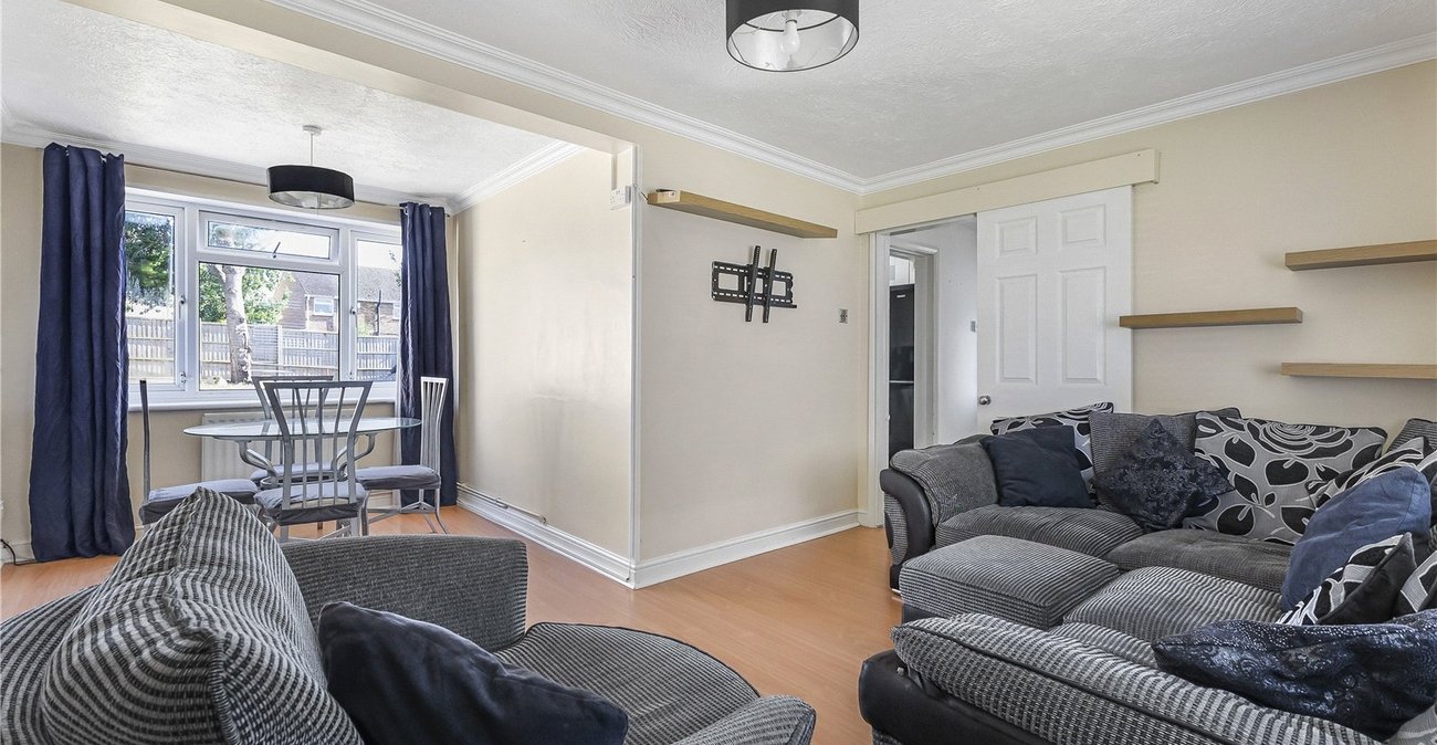 2 bedroom house for sale in Gravesend | Robinson Michael & Jackson