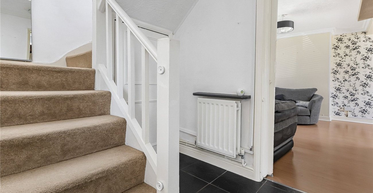 2 bedroom house for sale in Gravesend | Robinson Michael & Jackson