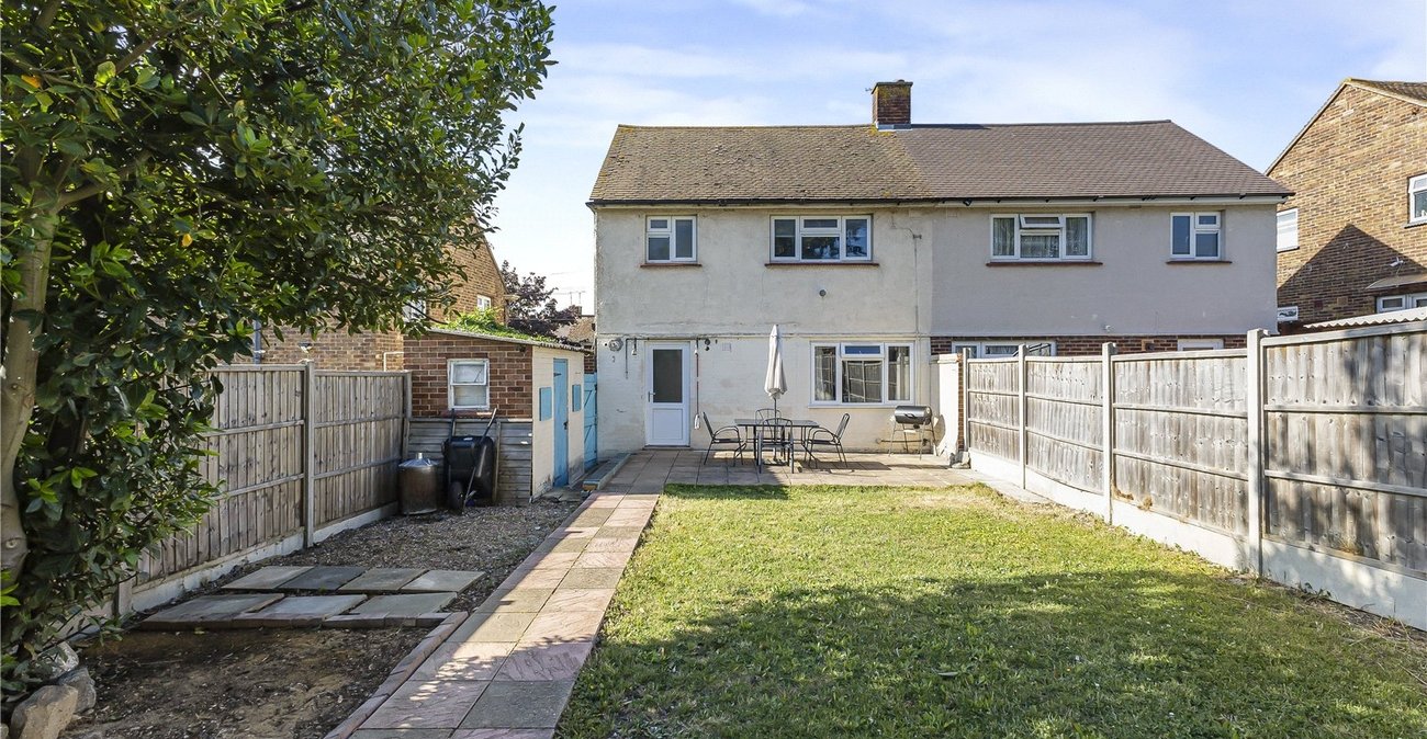 2 bedroom house for sale in Gravesend | Robinson Michael & Jackson