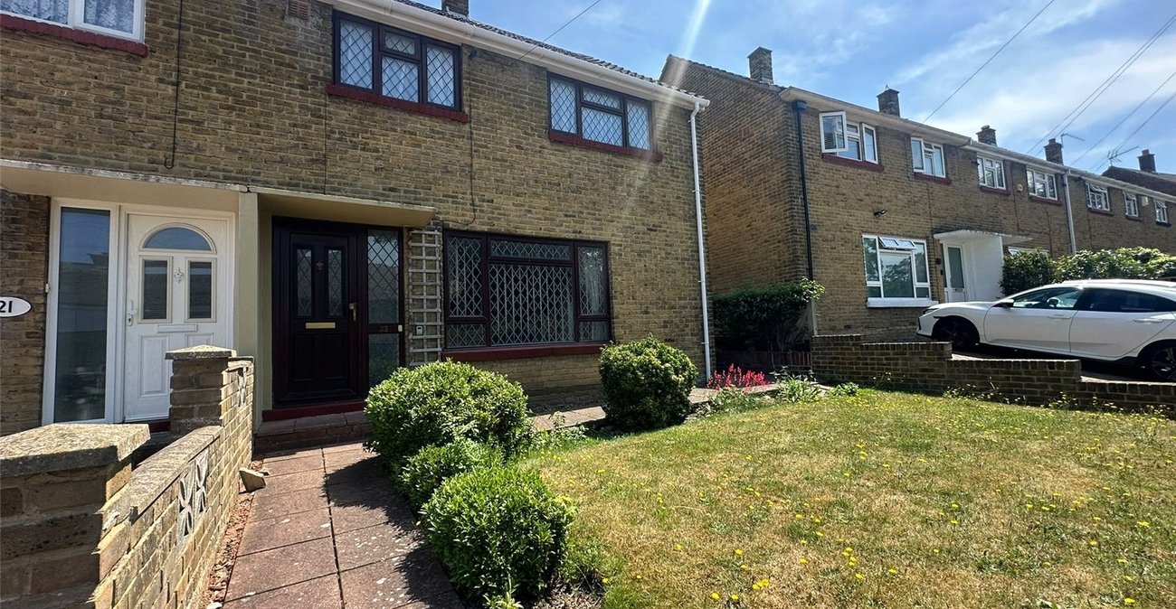3 bedroom house for sale in Gravesend | Robinson Michael & Jackson
