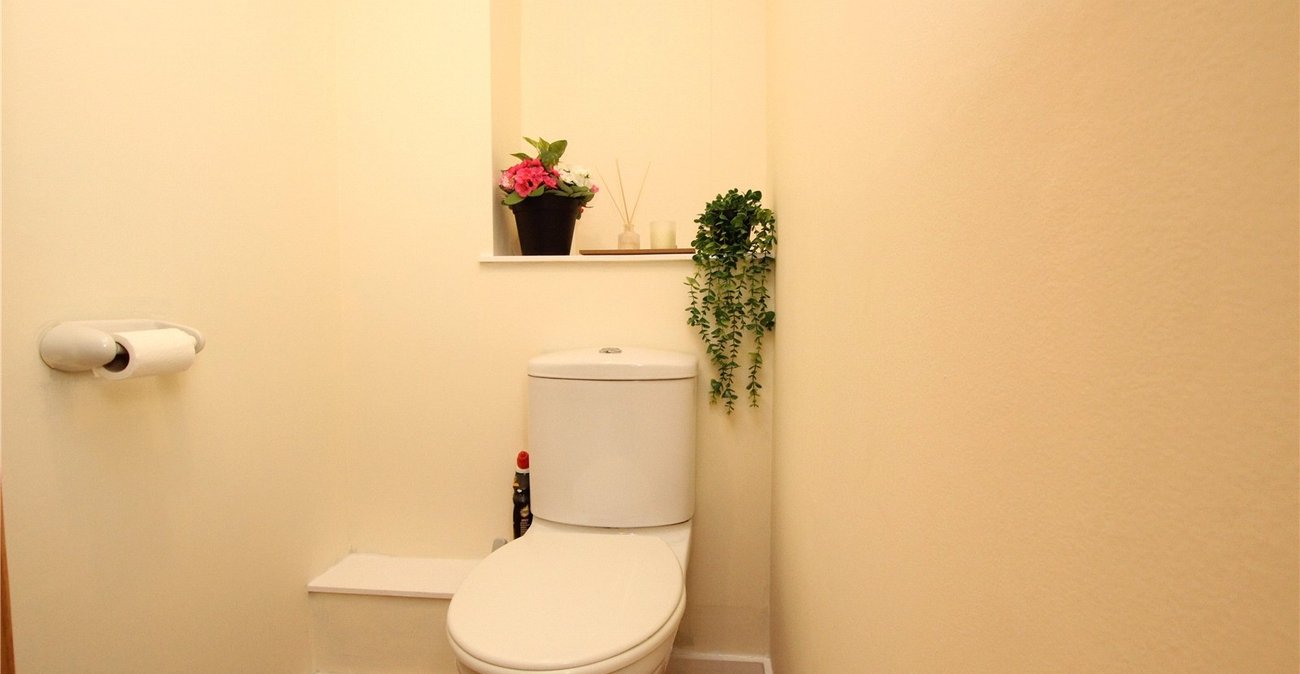 2 bedroom house for sale in Woolwich | Robinson Jackson