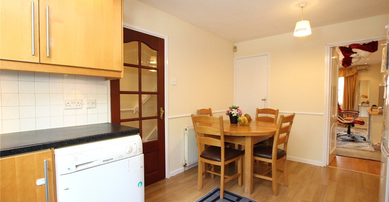 2 bedroom house for sale in Woolwich | Robinson Jackson