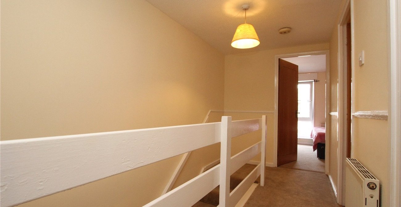 2 bedroom house for sale in Woolwich | Robinson Jackson