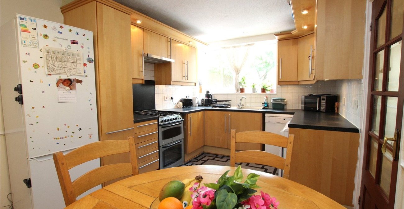 2 bedroom house for sale in Woolwich | Robinson Jackson