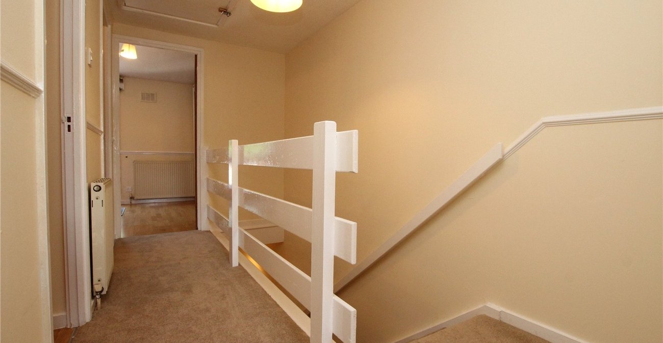2 bedroom house for sale in Woolwich | Robinson Jackson