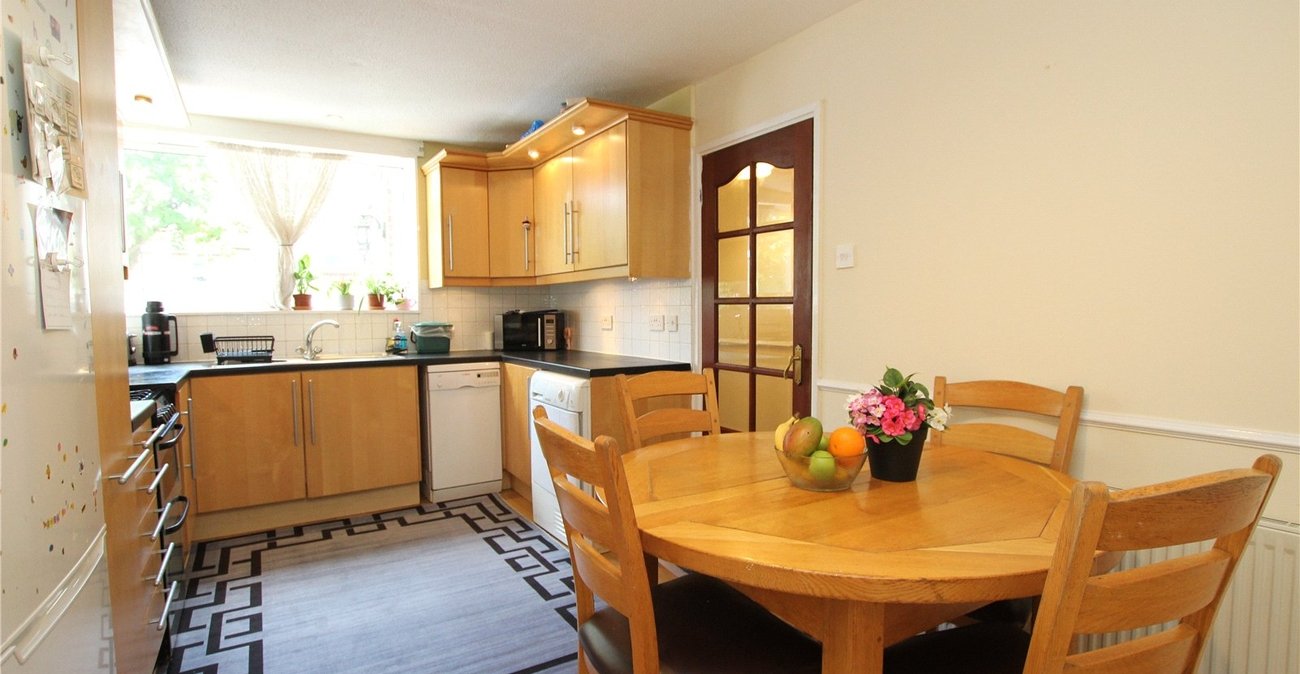 2 bedroom house for sale in Woolwich | Robinson Jackson