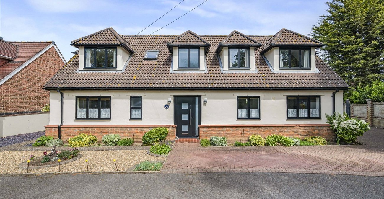 3 bedroom house for sale in Greenhithe | Robinson Jackson