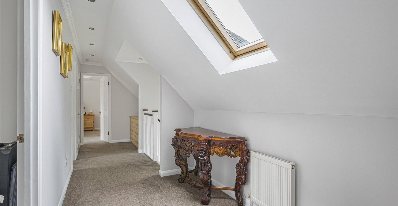 3 bedroom house for sale in Greenhithe | Robinson Jackson