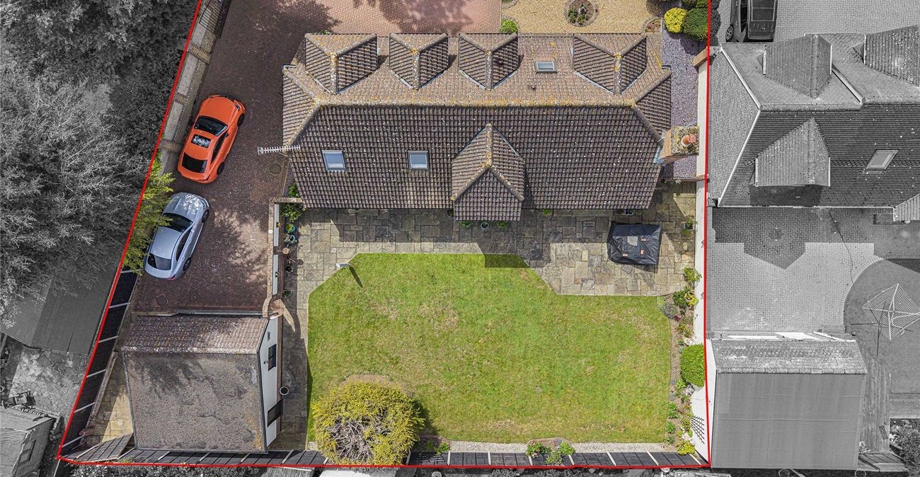 3 bedroom house for sale in Greenhithe | Robinson Jackson