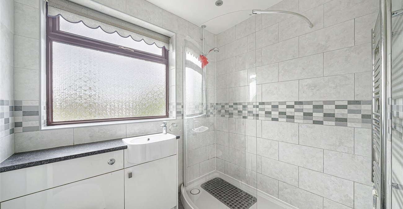 3 bedroom house for sale in Greenhithe | Robinson Jackson
