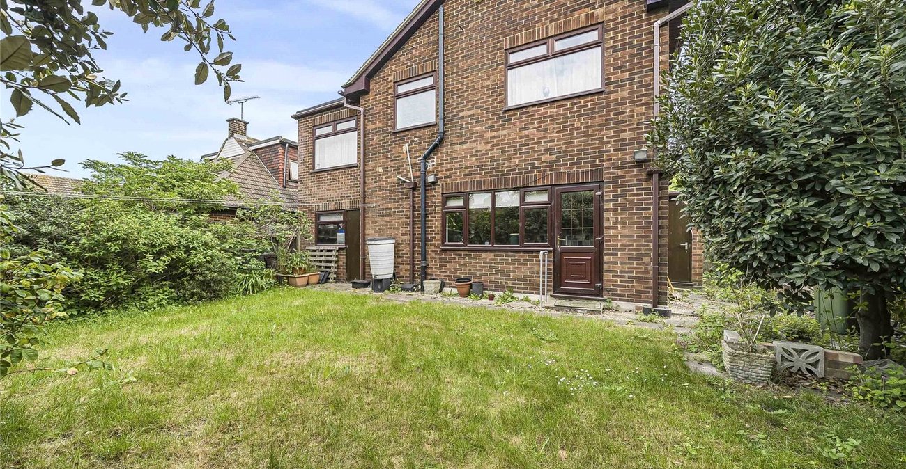 3 bedroom house for sale in Greenhithe | Robinson Jackson