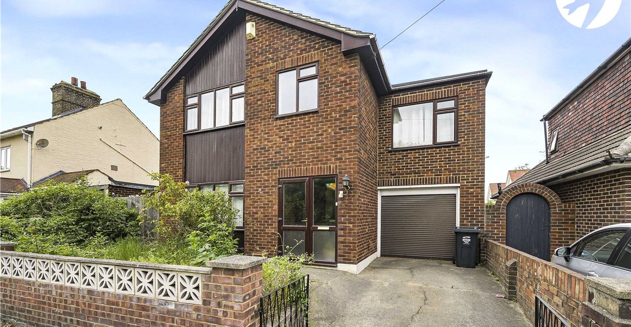 3 bedroom house for sale in Greenhithe | Robinson Jackson