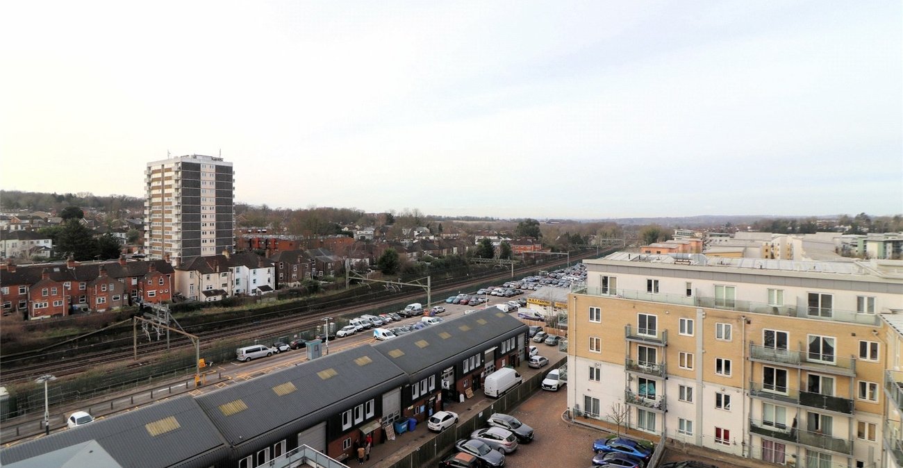 2 bedroom property for sale in Brentwood | Robinson Jackson