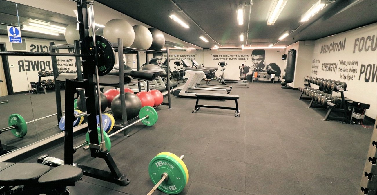 2 bedroom property for sale in Brentwood | Robinson Jackson