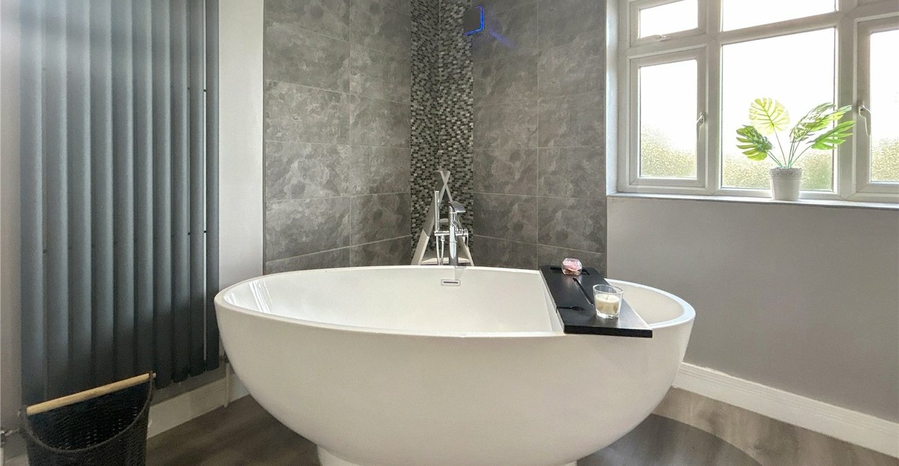 5 bedroom house for sale in Sidcup | Robinson Jackson