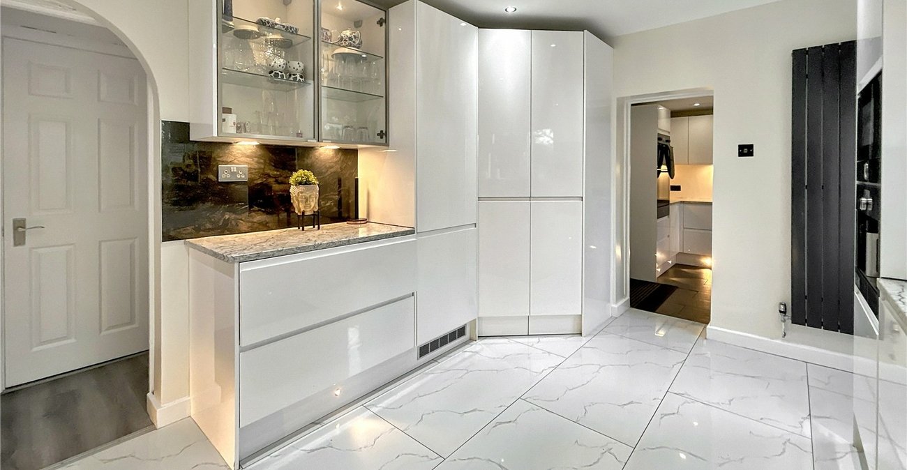 5 bedroom house for sale in Sidcup | Robinson Jackson