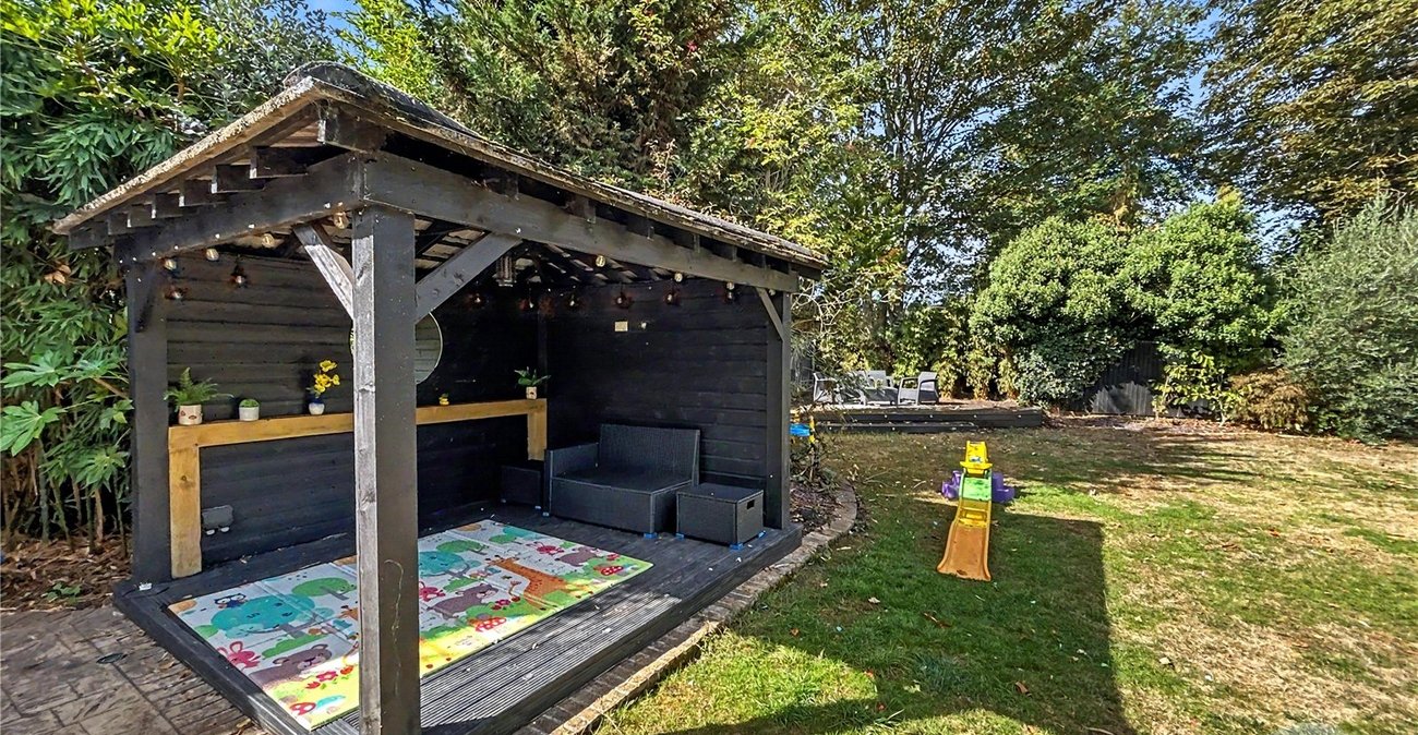 5 bedroom house for sale in Sidcup | Robinson Jackson
