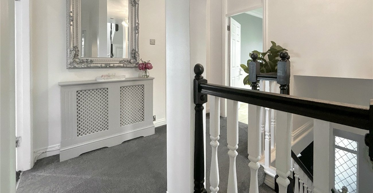 5 bedroom house for sale in Sidcup | Robinson Jackson