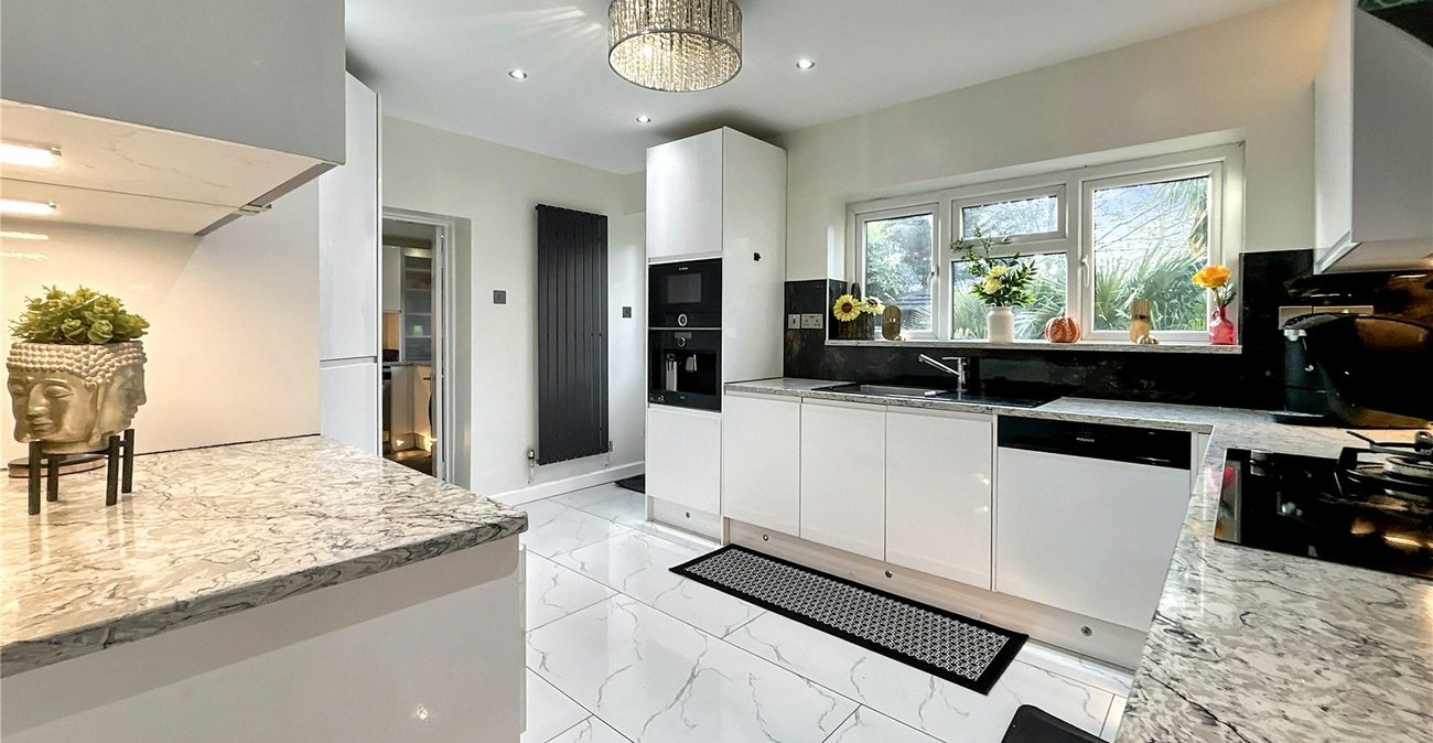 5 bedroom house for sale in Sidcup | Robinson Jackson