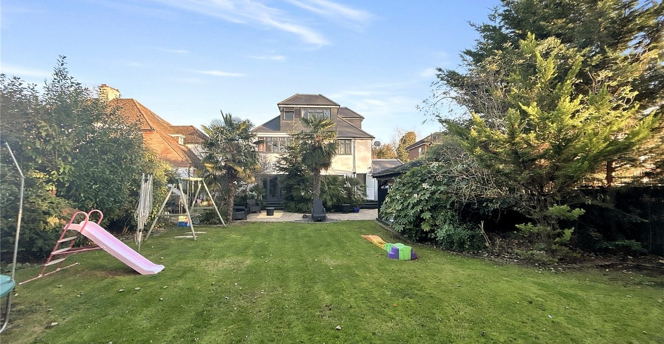 5 bedroom house for sale in Sidcup | Robinson Jackson