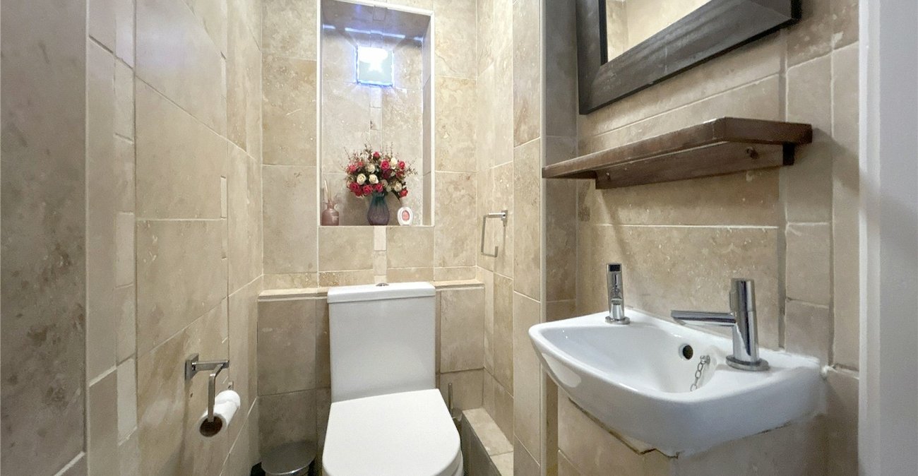 5 bedroom house for sale in Sidcup | Robinson Jackson