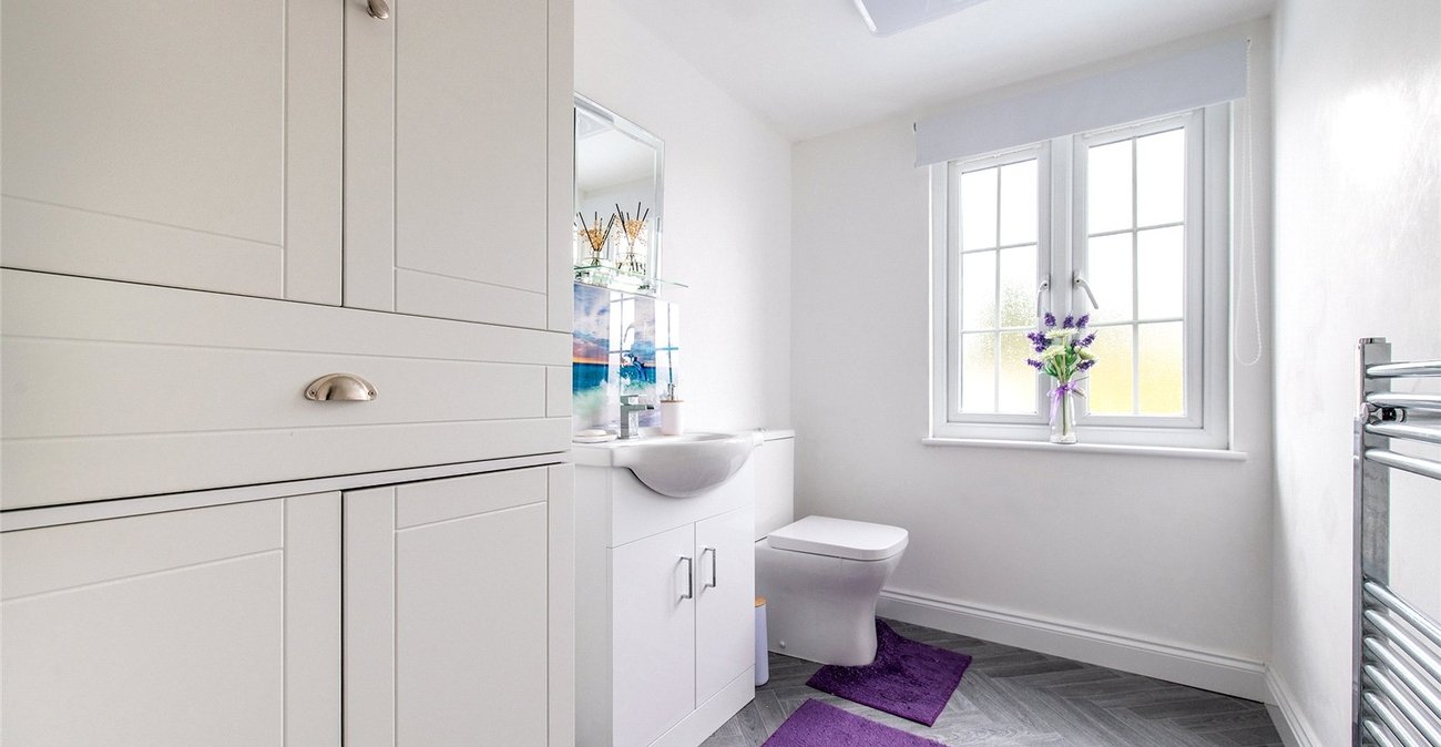 2 bedroom house for sale in Higham | Robinson Michael & Jackson