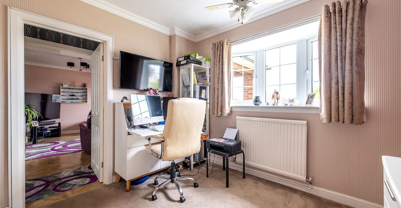 2 bedroom house for sale in Higham | Robinson Michael & Jackson