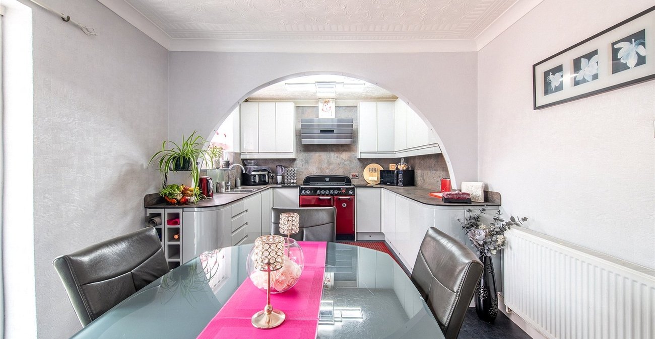 2 bedroom house for sale in Higham | Robinson Michael & Jackson