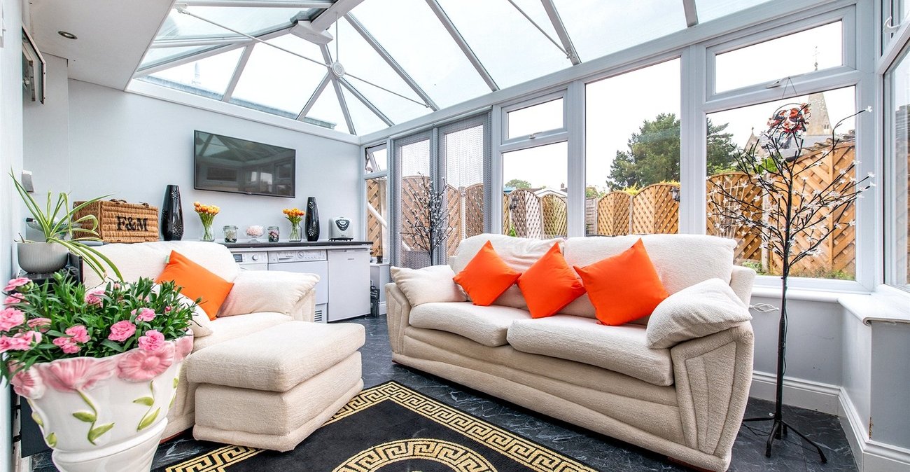 2 bedroom house for sale in Higham | Robinson Michael & Jackson