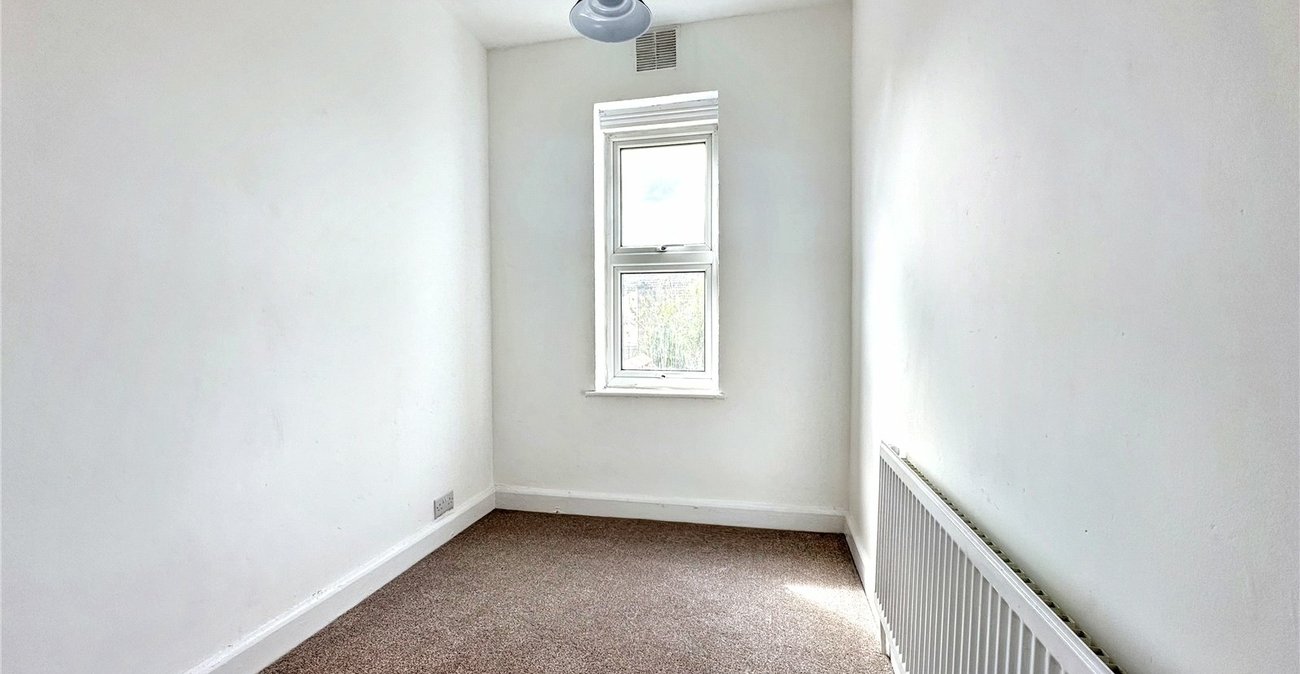 3 bedroom house for sale in Gillingham | Robinson Michael & Jackson