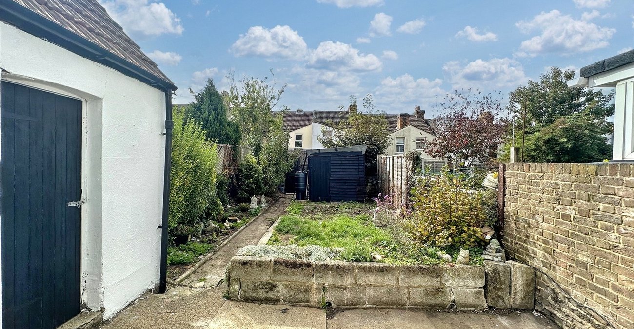 3 bedroom house for sale in Gillingham | Robinson Michael & Jackson