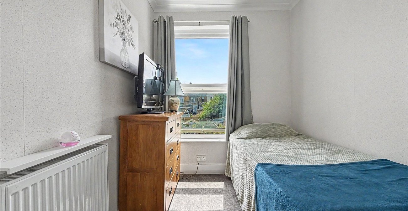 4 bedroom house for sale in Gillingham | Robinson Michael & Jackson