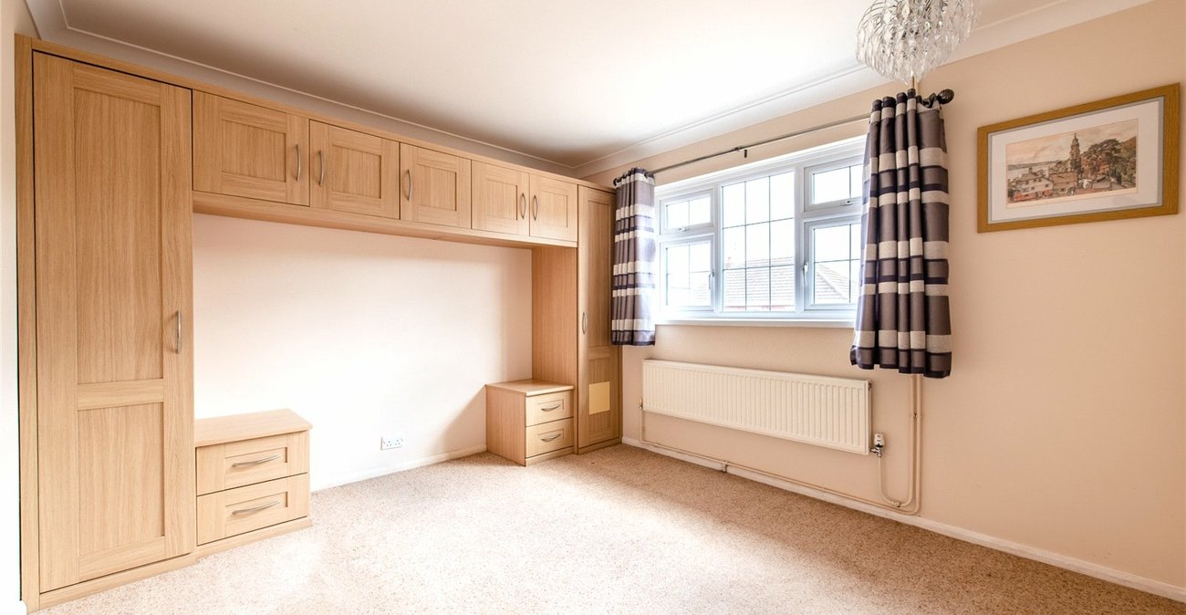 3 bedroom bungalow for sale in Higham | Robinson Michael & Jackson