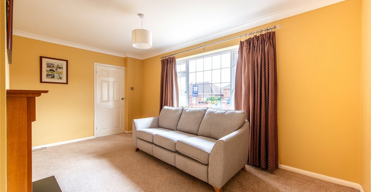 3 bedroom bungalow for sale in Higham | Robinson Michael & Jackson