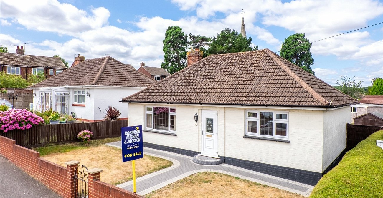 3 bedroom bungalow for sale in Higham | Robinson Michael & Jackson