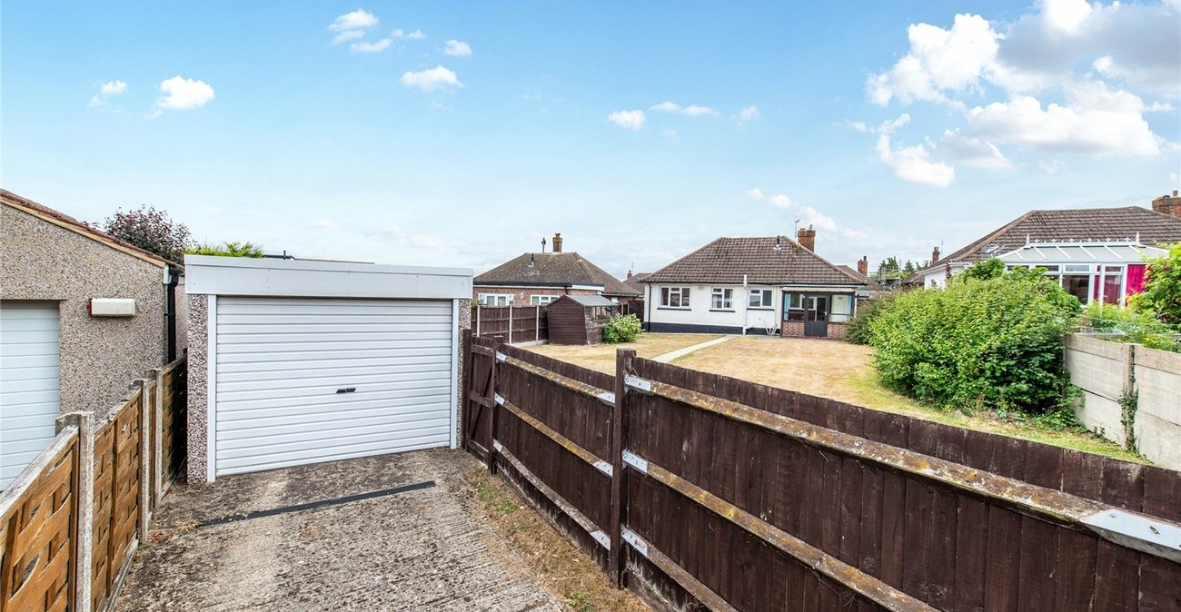 3 bedroom bungalow for sale in Higham | Robinson Michael & Jackson
