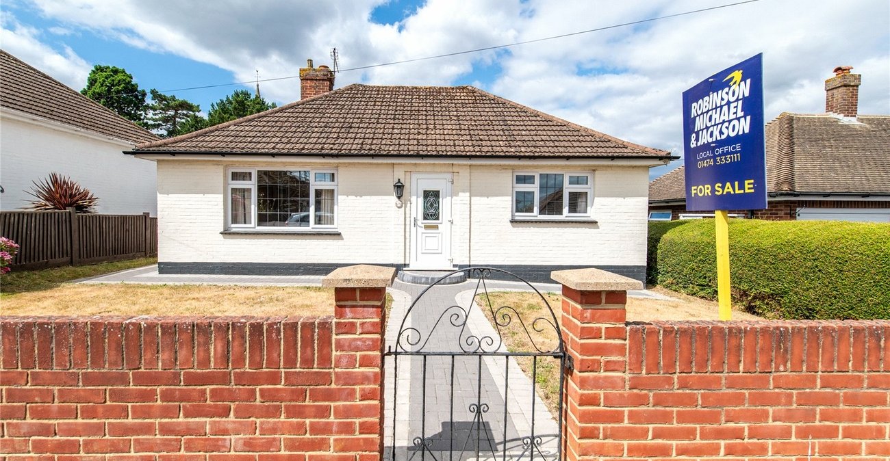 3 bedroom bungalow for sale in Higham | Robinson Michael & Jackson