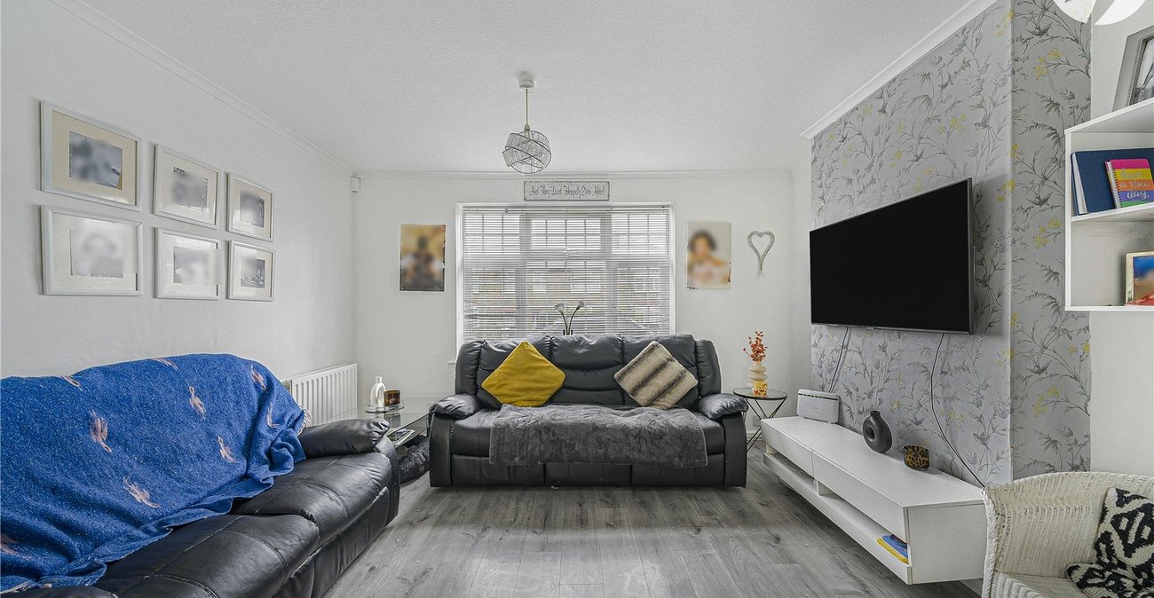 3 bedroom house for sale in Stone | Robinson Jackson