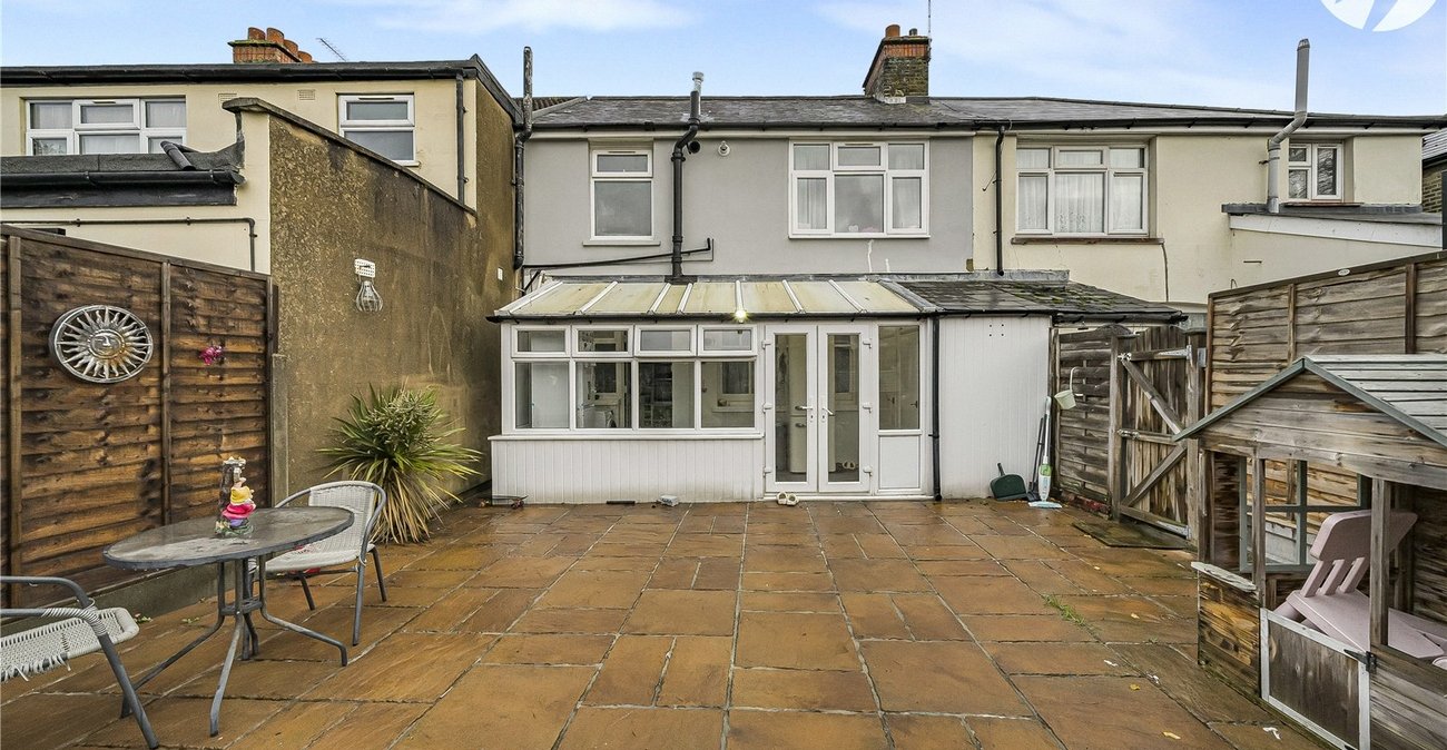 3 bedroom house for sale in Stone | Robinson Jackson